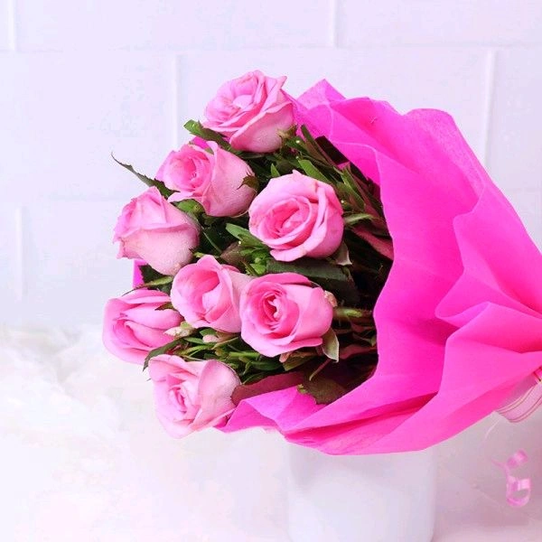 8 Pink Roses Bouquet