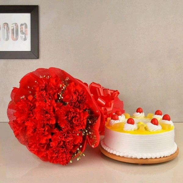 10 Red Carnations With Pineapple Cake