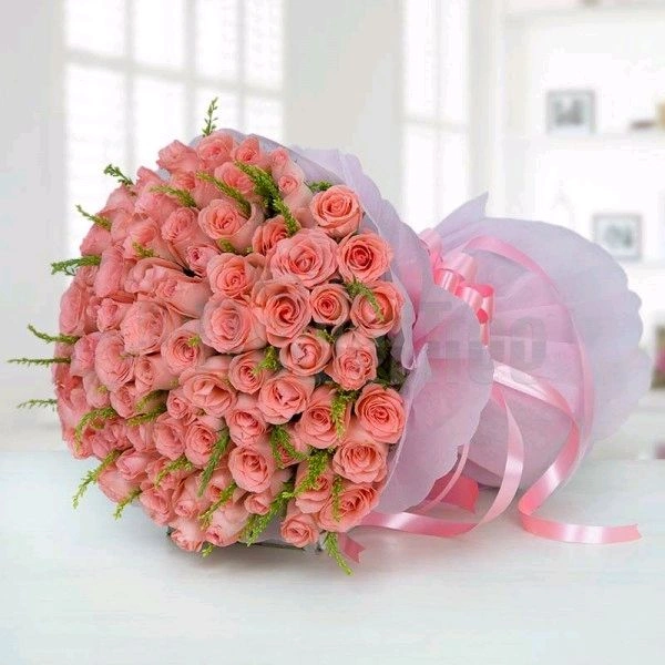 100 Pink Roses Bouquet