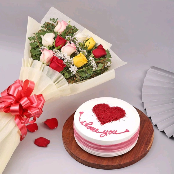 10 Mix Roses With Red Velvet Cake
