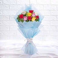 8 Mix Roses With Pineapple Cake