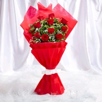 10 Red Roses With Vanilla Cake & Chocolates