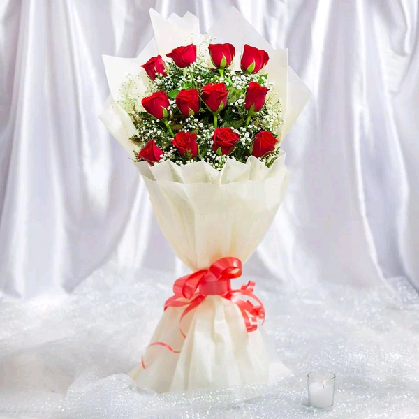 12 Red Roses With Butterscotch Cake