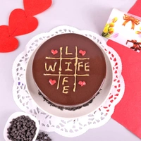 6 Red Roses With Black Forest Cake