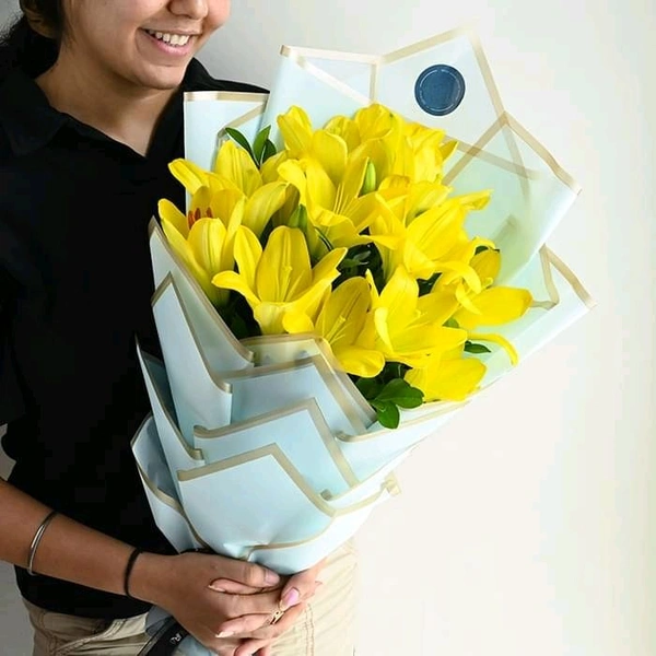 5 Yellow Lilies Bouquet