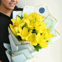 5 Yellow Lilies Bouquet
