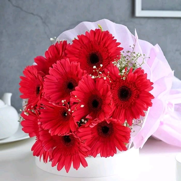 10 Red Gerberas Bouquet