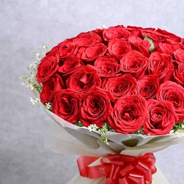 50 Red Roses Bouquet