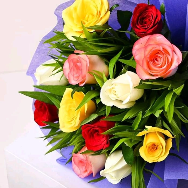 10 Mix Roses Bouquet