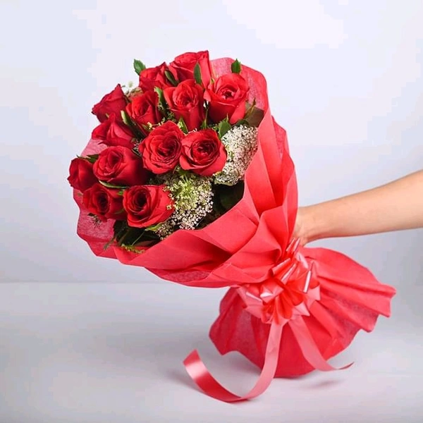 12 Red Roses Bouquet