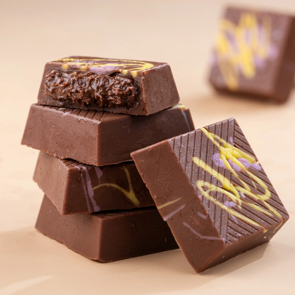 Mini Couverture Choco Kunafa Bar - 250 Gm