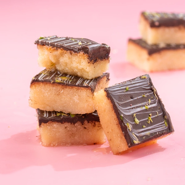 Mix Dry Fruit Dark Chocolate Basbousa - 250 Gm