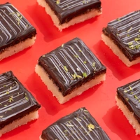 Mix Dry Fruit Dark Chocolate Basbousa - 250 Gm