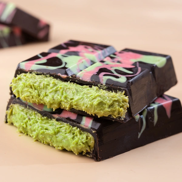 Pistachio Chocolate Kunafa Bar - 250 Gm