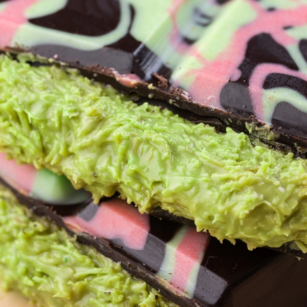 Pistachio Chocolate Kunafa Bar - 250 Gm