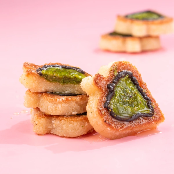 Pistachio Kunafa Basbousa - 250 Gm