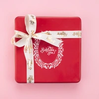 Red Tin Assorted Baklava Box With White Ribbon - 1 Kg