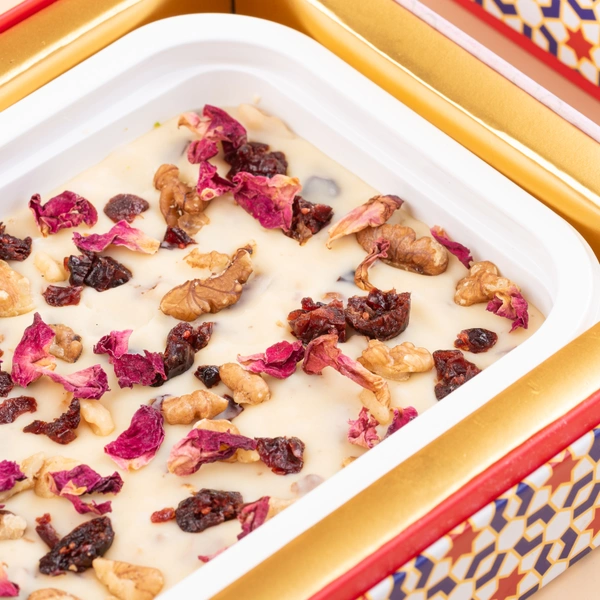 White Chocolate Bliss Fudge - 280 Gm