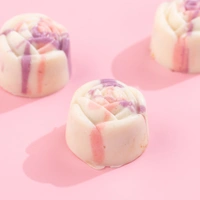 White Chocolate Cashew Rose - 250 Gm