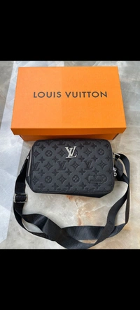 Louis Vuitton Messenger Bag - Black