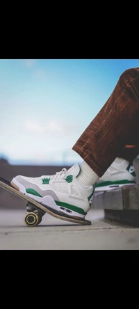 Jordan Retro 4 Pine Green - White, 41-45(7-10)