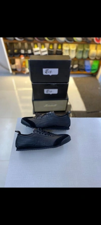 Onitsuka Tiger Shoes - Black