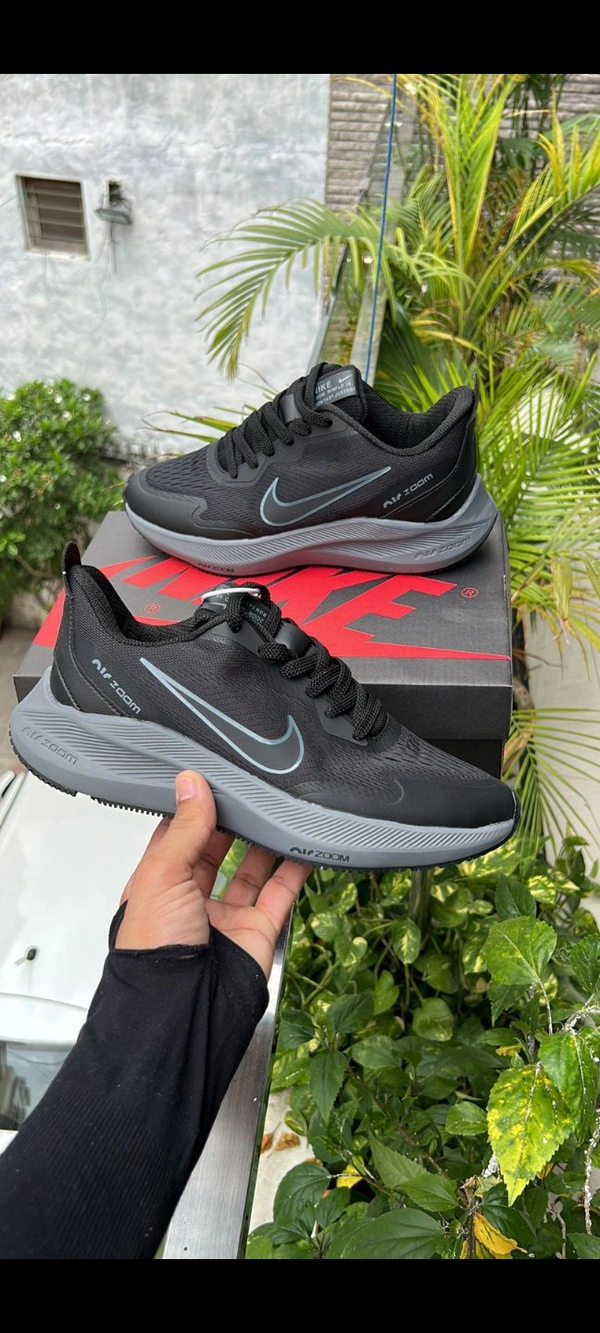 Nike Zoom Winflow 10 - Black, 41 To 45