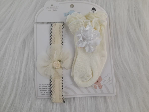 Cute Baby Socks And Headband (0-9 Months )