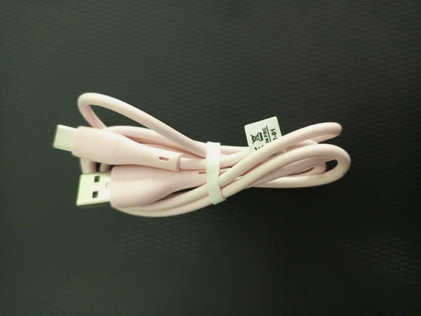 C Type Deta  - White