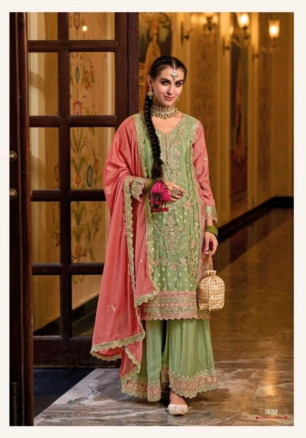 Mukhi Plazo Suit - L
