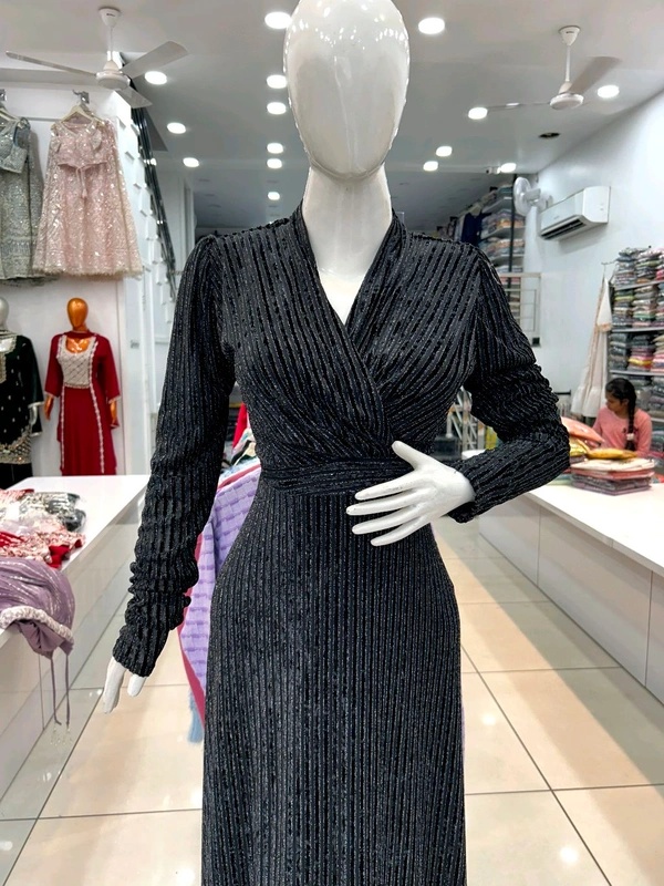 Mukhi  Bodycon Dress  - Black, 3xl