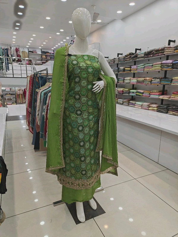 Mukhi Unstitched Suit  - Free