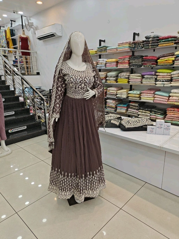 Mukhi Lehnga Choli  - Free Size