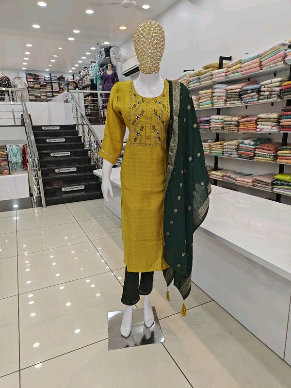 Mukhi  Pent Plazo Suit  - XXL