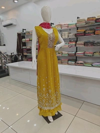 Mukhi Nyra Cut Suit - XXL