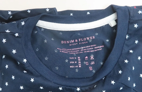 #M9872C1 Denim & Flower  DENIM & FLOWER PRINTED T SHIRT 2C1 - Navy star AOP, M