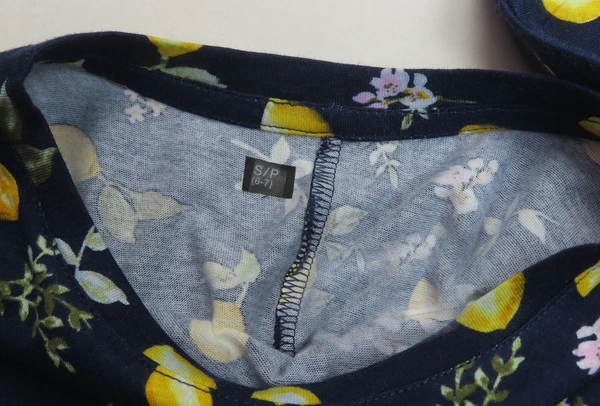#SG210 OLD NAVY GIRLS PRINTED KNITDESS 4E6