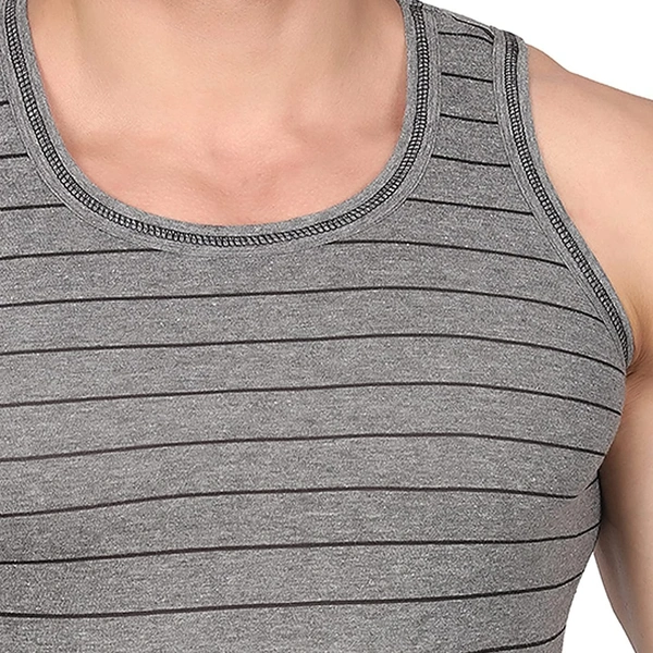 #M9942C1 Chromozome CHROMOZOME STRIPED VEST 2C1 - Charcoal, L