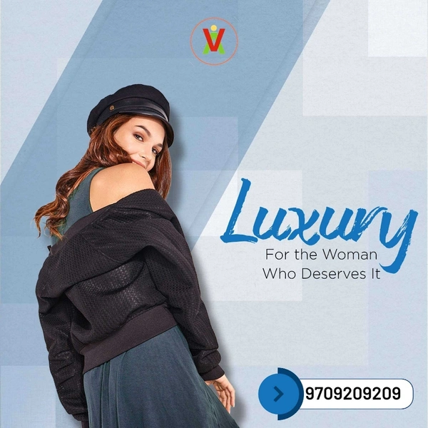 52 Women Clothes 
