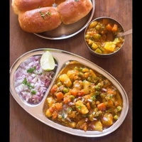 Khada Pav Bhaji