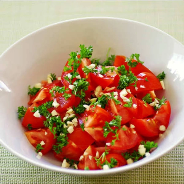 Tomato salad