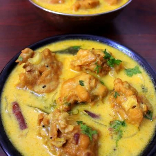 Dhai kadhai pokoda