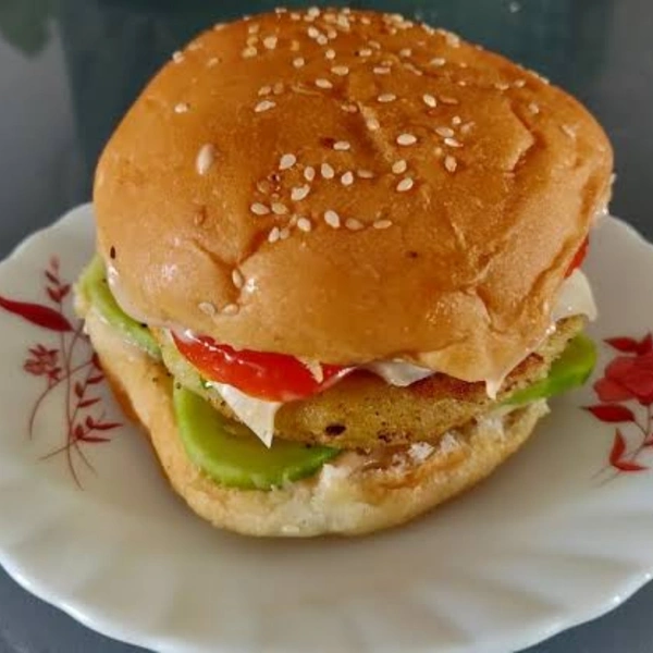 Veg cheese panner aloo tikki burger 