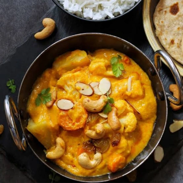 Navratana korma