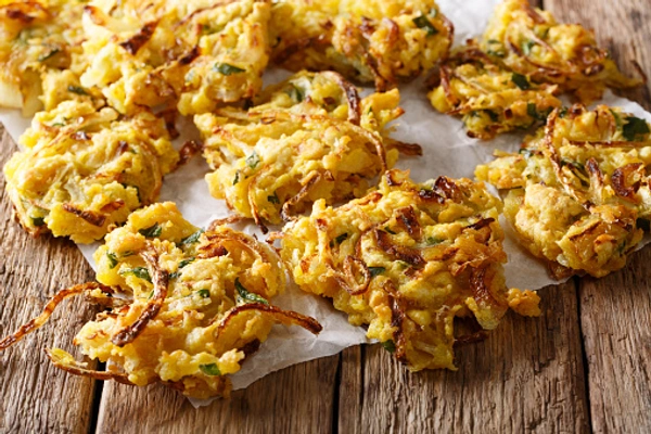 Onion bhajiye