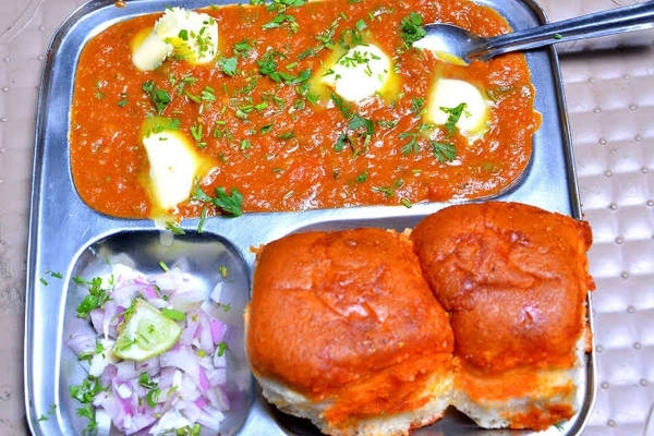 Pav Bhaji + 2 Pav