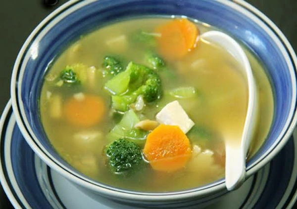 Veg Clear Soup (Sachin)