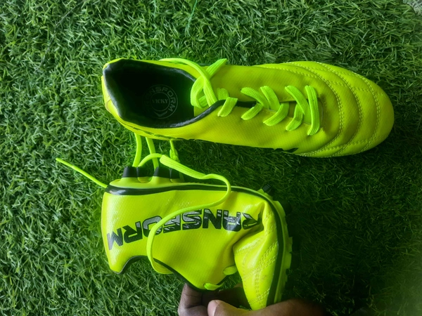 Vicky Transform Football Shoes Boot  - Green, 6
