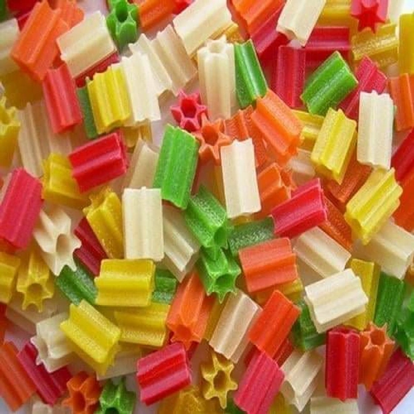 Star Shape Fryum, Packaging Size: 25 Kg - Coloured
