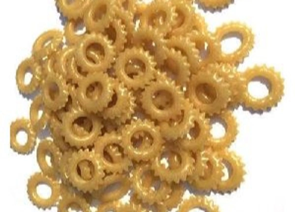 Zig Zag Wheel Shape Fryum, Packaging Size: 25 Kg